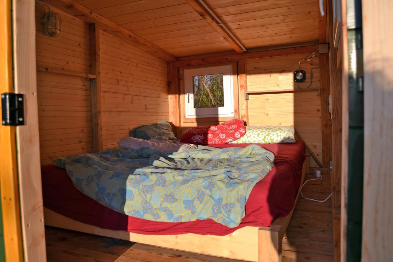 The Tent - Youth Only - Buchung Leider Nur Bis 30 Jahre Moeglich! มิวนิก ภายนอก รูปภาพ